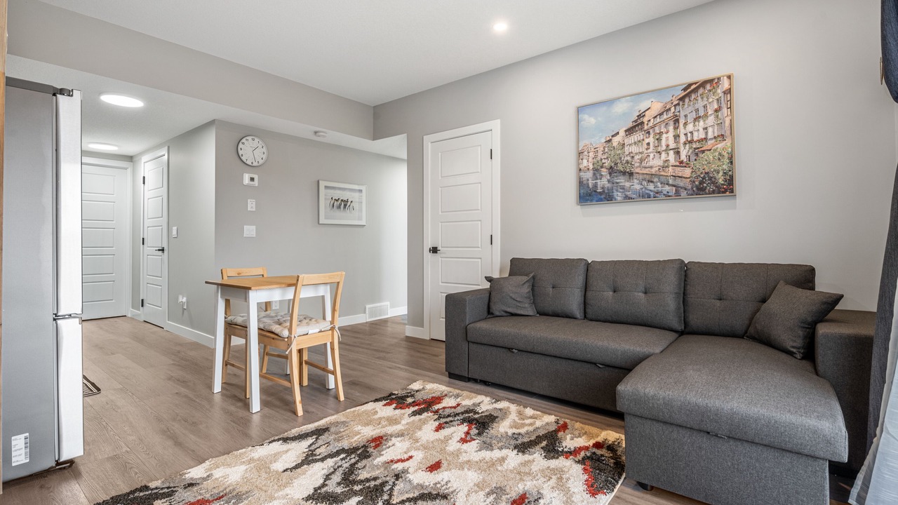 Photo of Livingroom in Calgary