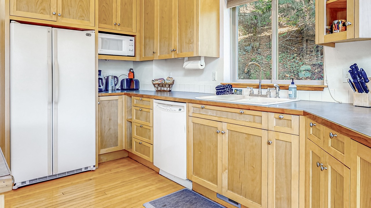 Photo of Kitchen in Hyak