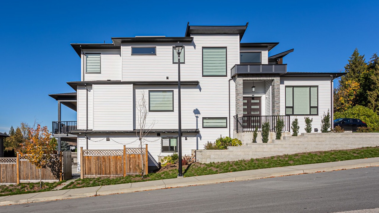 Photo of Outdoor in Maple Ridge