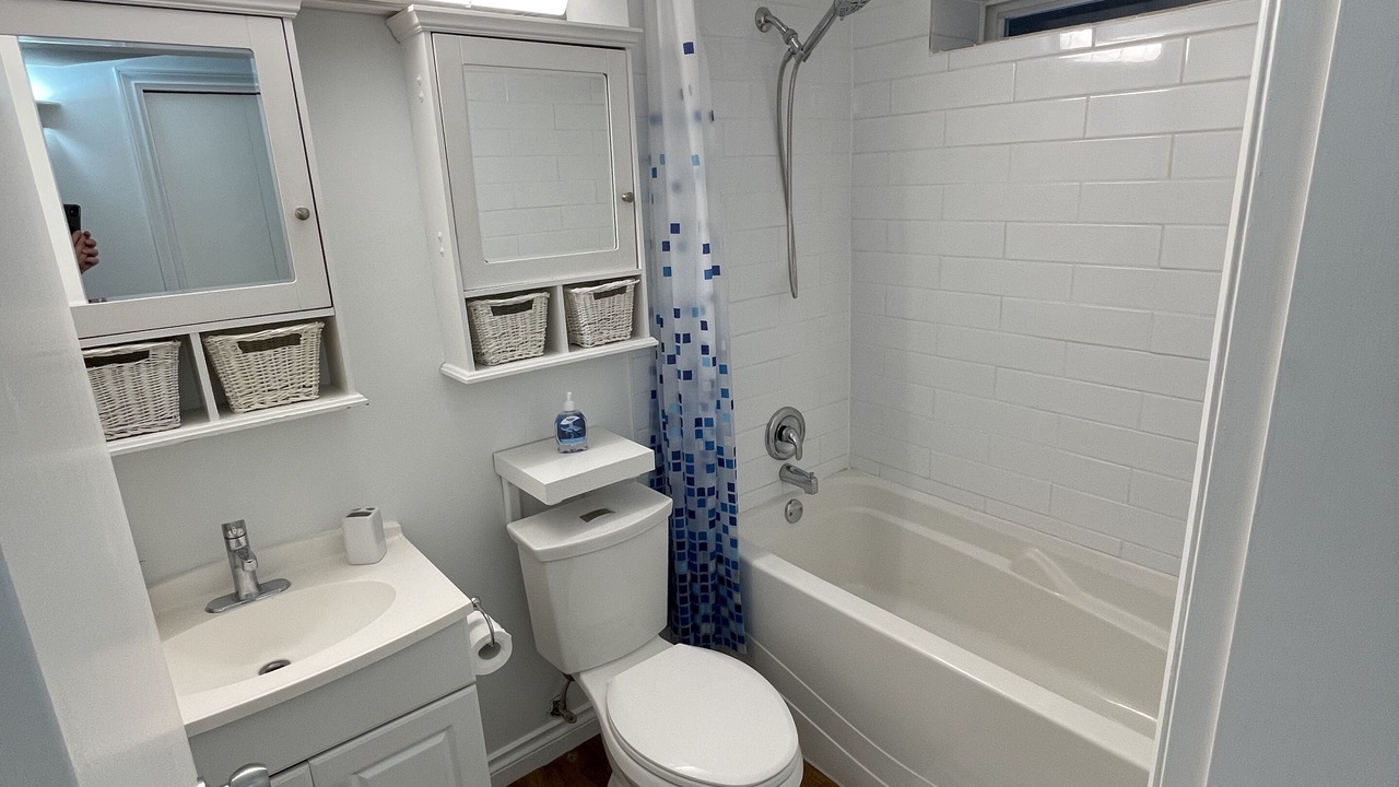 Photo of Bathroom in White Rock