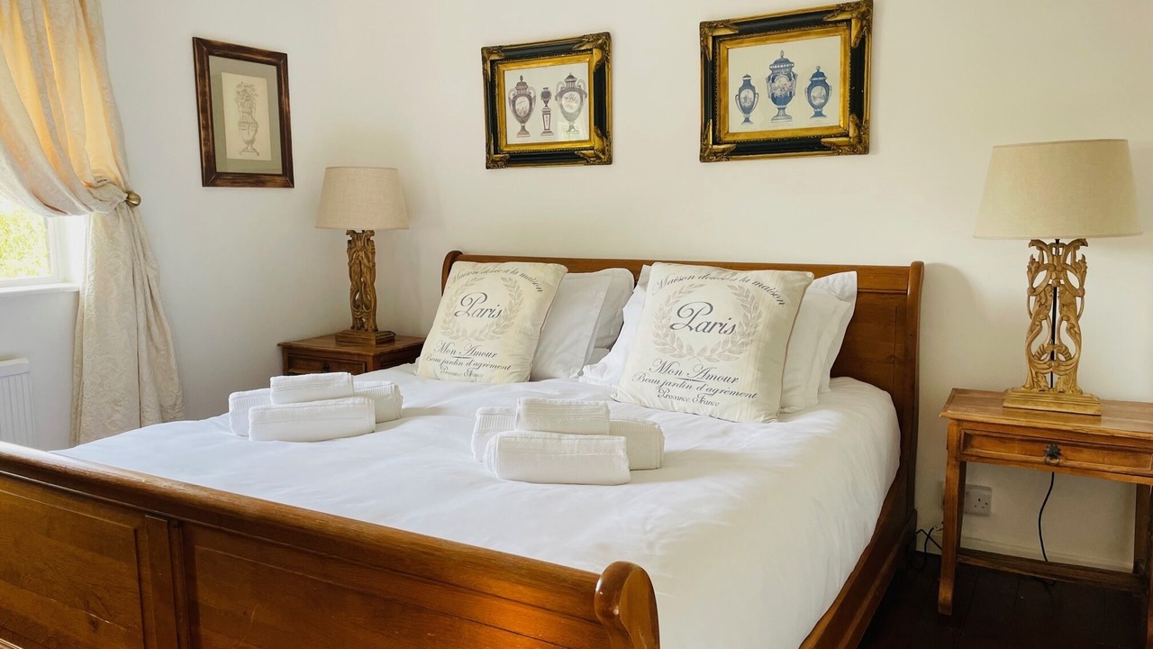 Photo of Bedroom in Esher