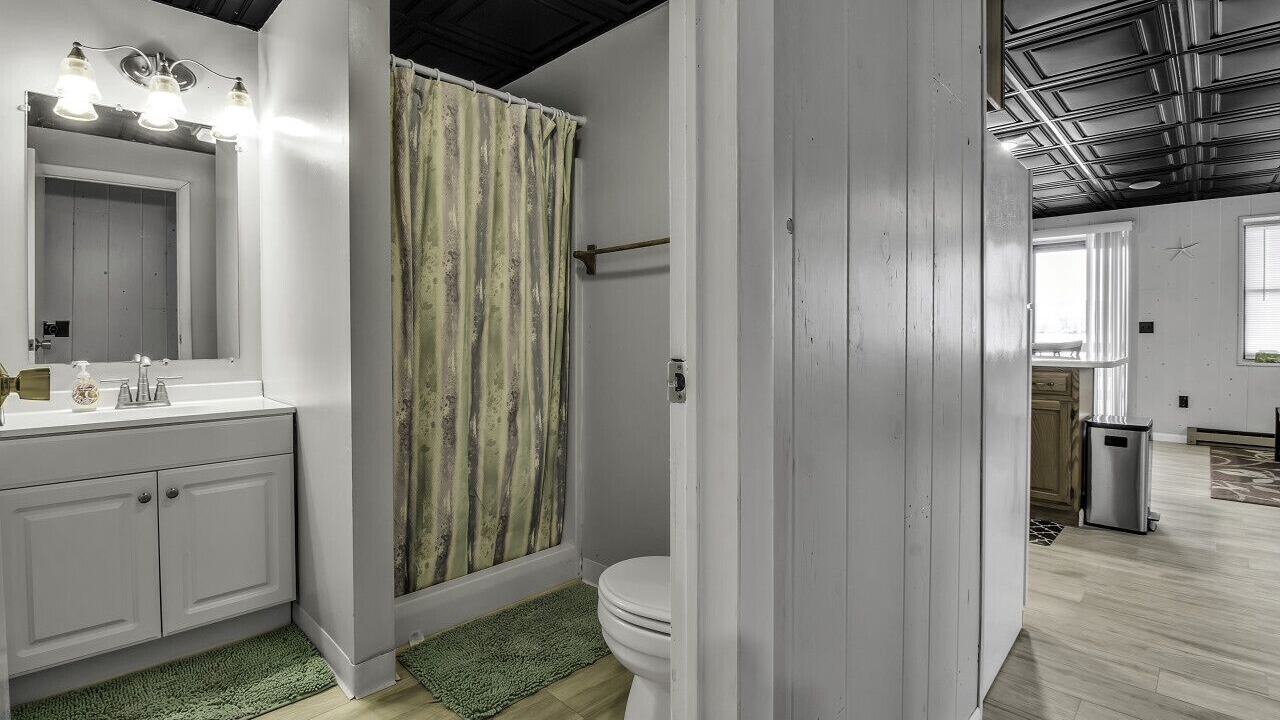 Photo of Bathroom in Geneseo