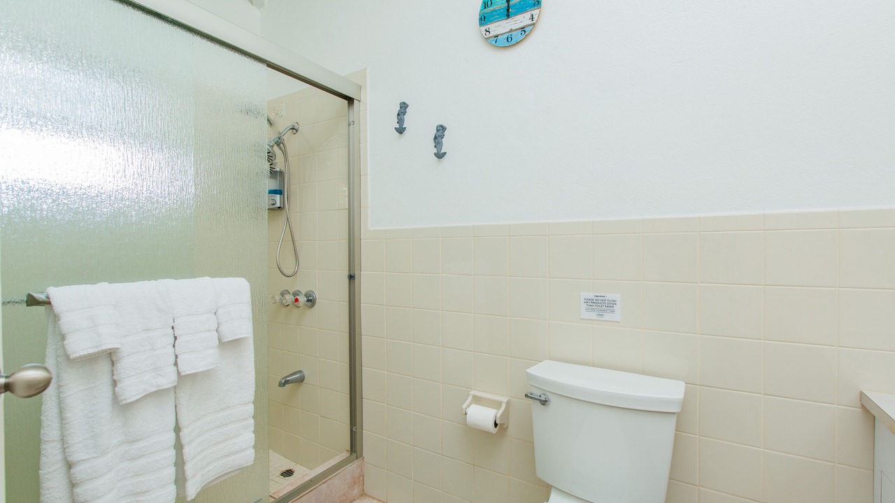 Photo of Bathroom in Estate Prosperity West