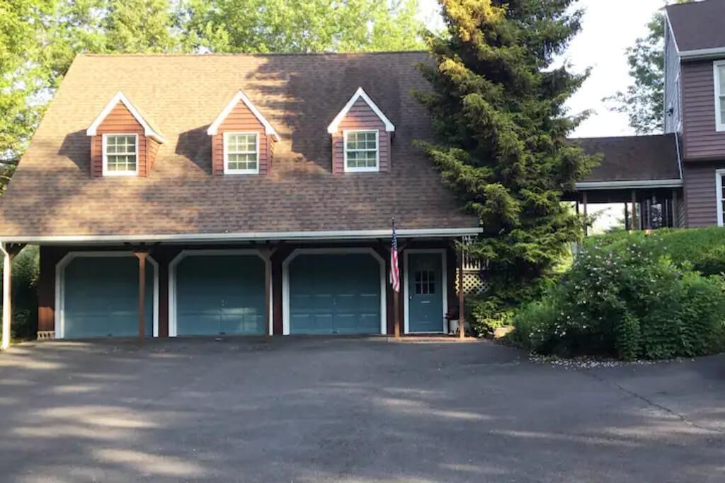 Photo of Outdoor in New Britain