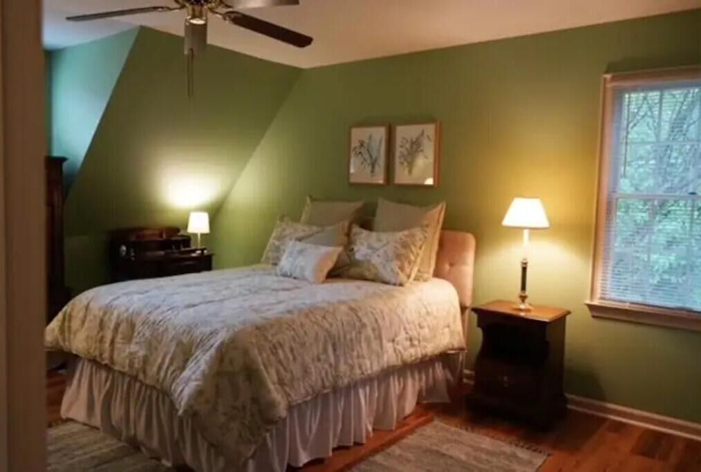 Photo of Bedroom in New Britain