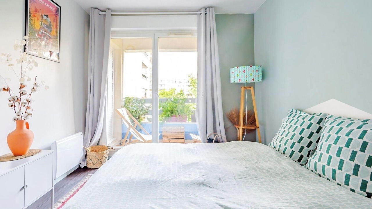 Photo of Bedroom in Combat