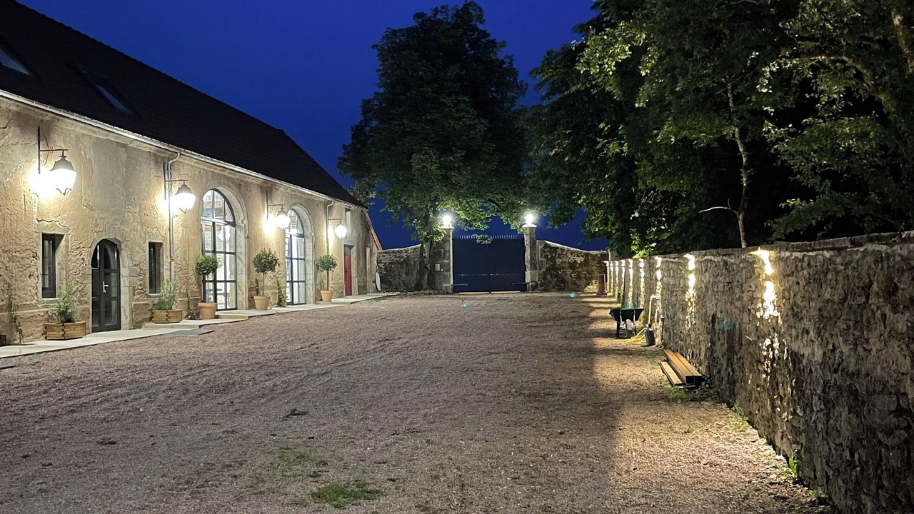 Photo of Outdoor in Liernais