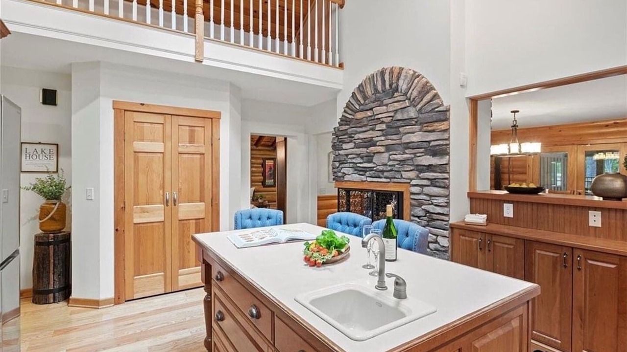 Photo of Livingroom in Springwater