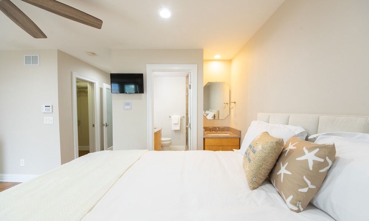 Photo of Bedroom in Sea Bright