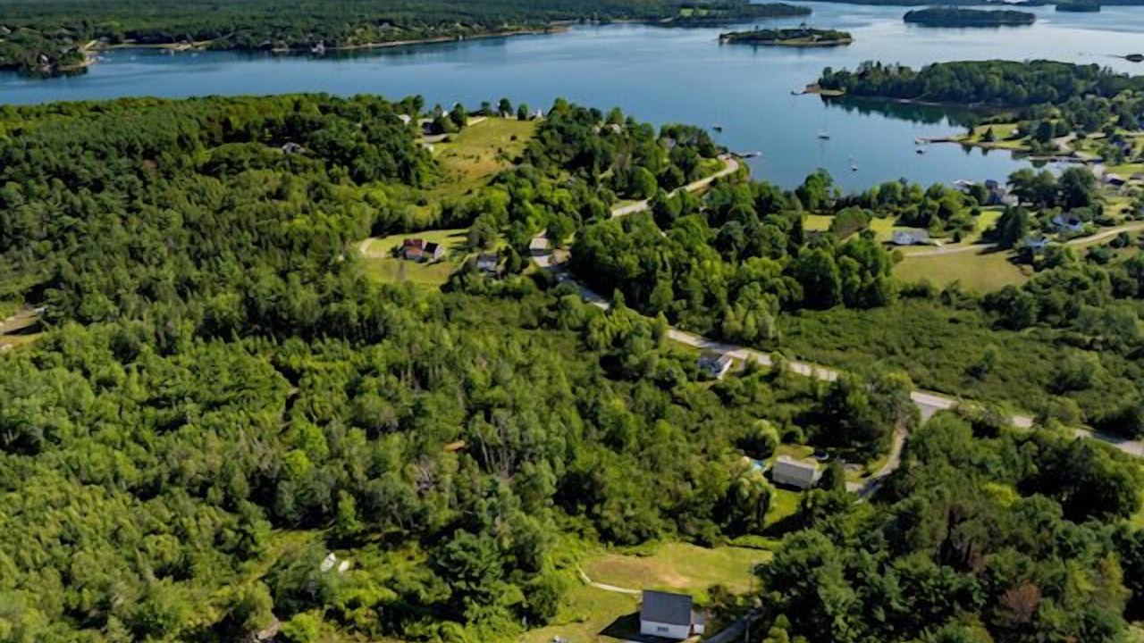 Photo of Others in Mahone Bay