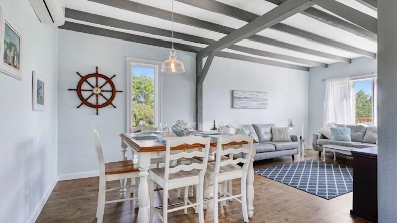 Photo of Others in Mahone Bay