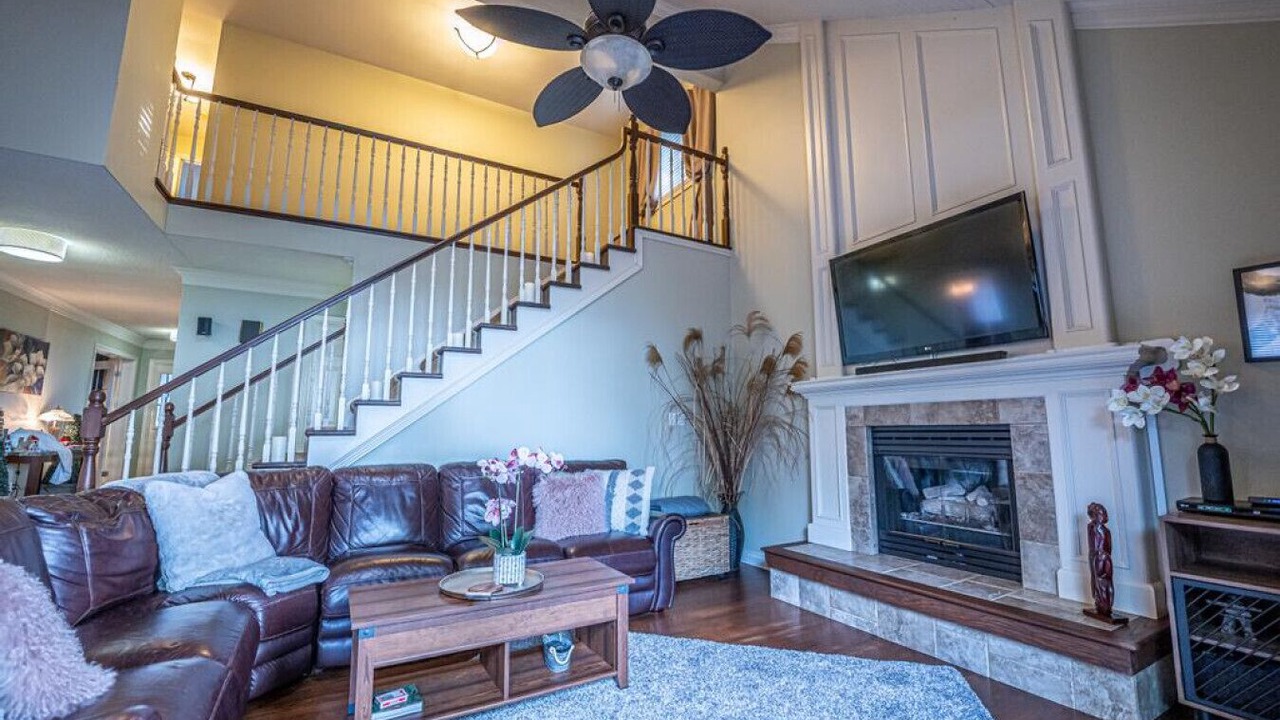 Photo of Livingroom in Louth