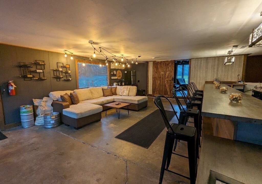 Photo of Livingroom in McFarland