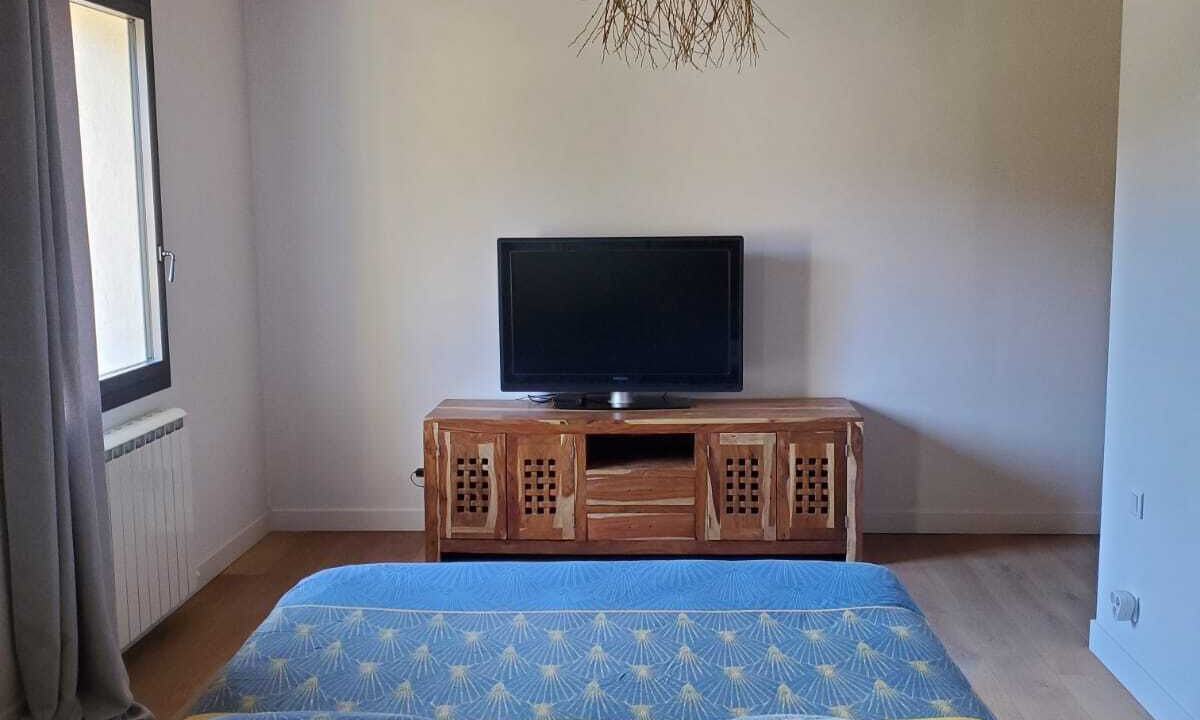 Photo of Bedroom in Cornillon-Confoux