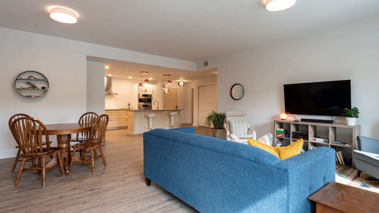 Photo of Livingroom in Wolfville