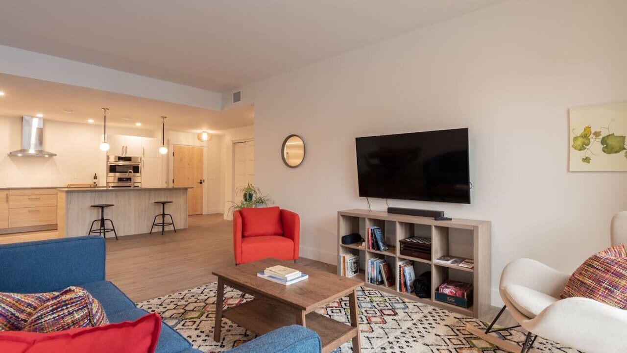 Photo of Livingroom in Wolfville