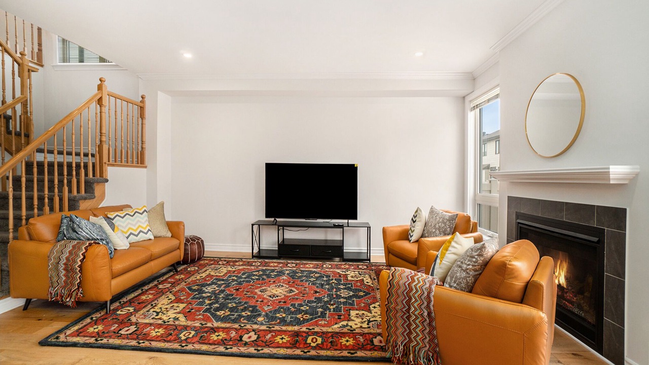 Photo of Livingroom in Ottawa Division