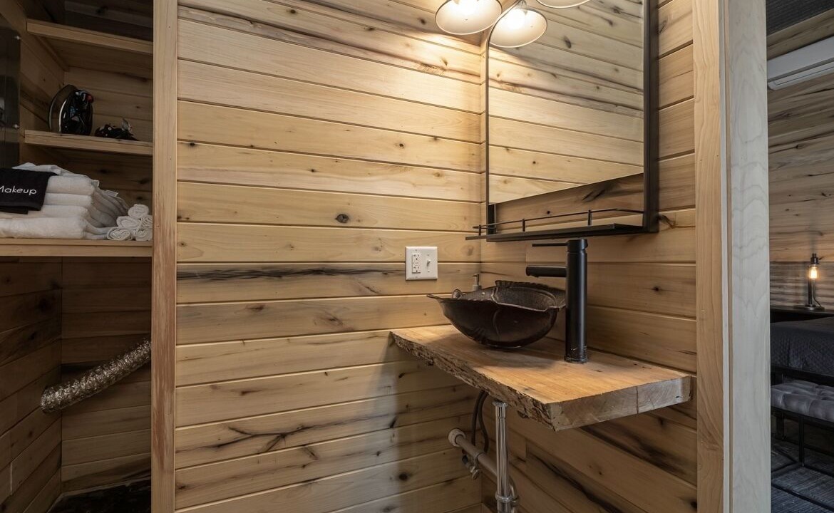 Photo of Bathroom in Elizabethtown