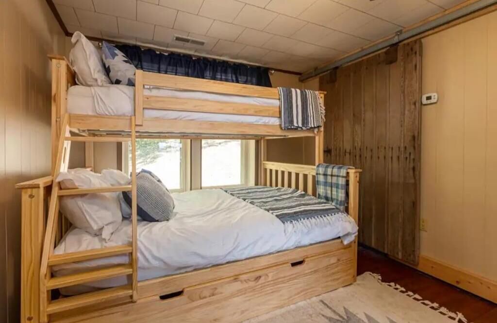 Photo of Bedroom in Hardin County
