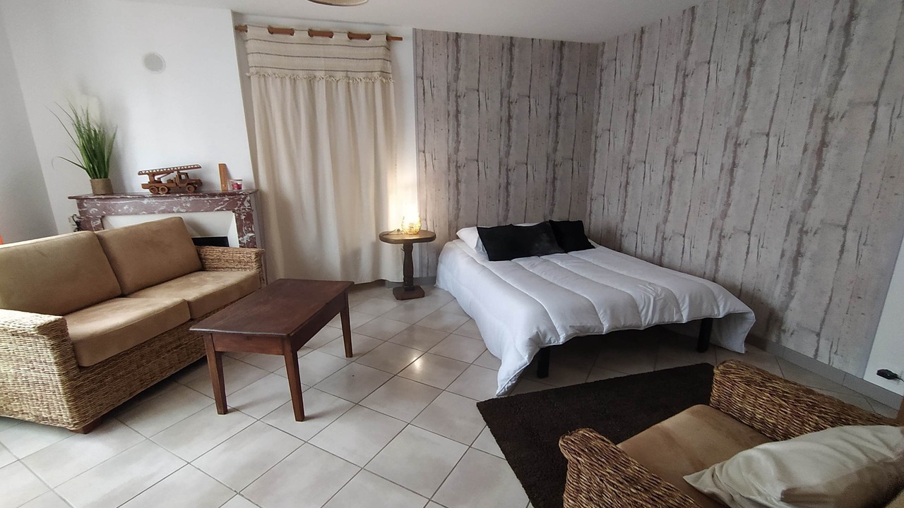 Photo of Bedroom in Ecueille