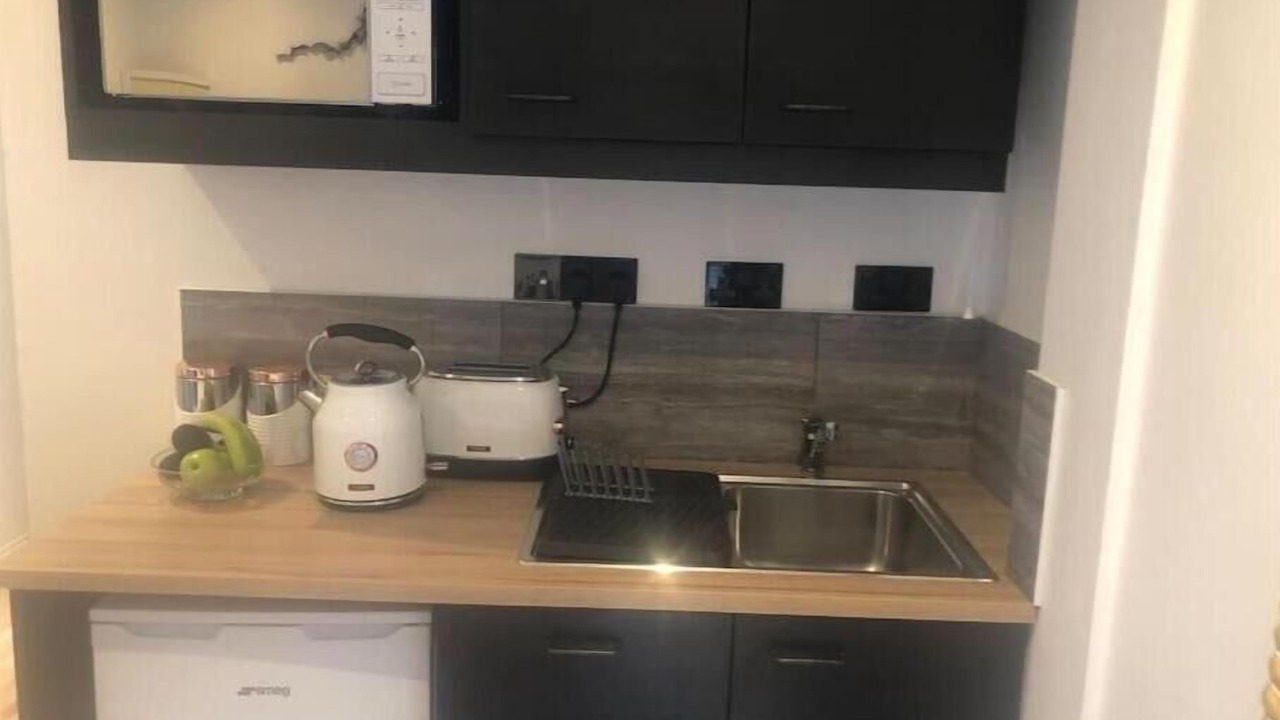 Photo of Kitchen in Runnymede