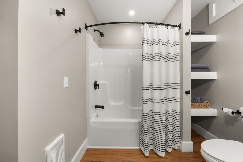 Photo of Bathroom in Bernard