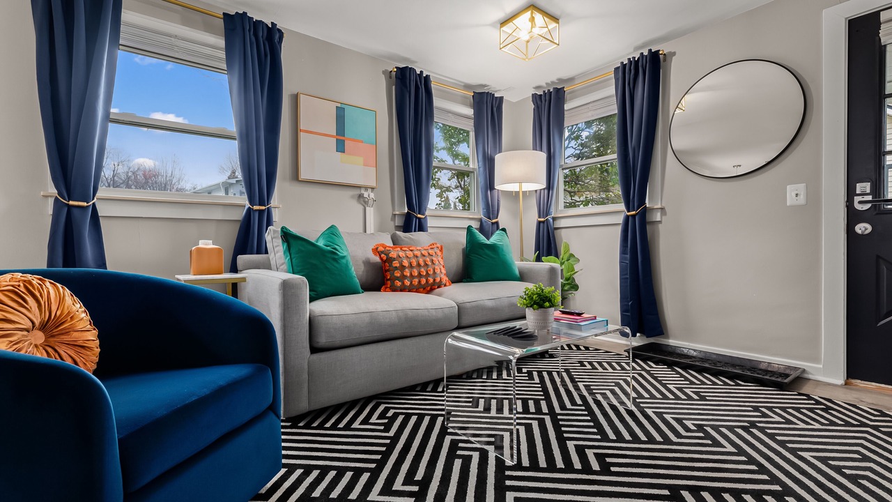 Photo of Livingroom in Fenton