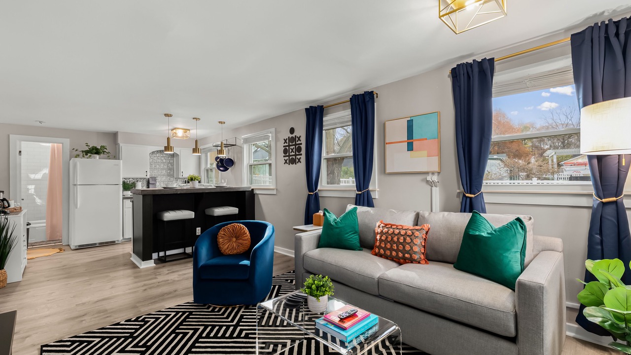 Photo of Livingroom in Fenton