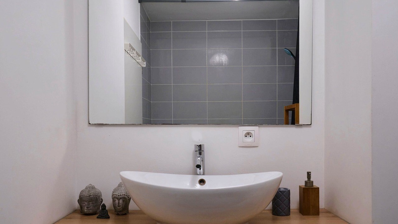 Photo of Bathroom in Lille Centre Ville