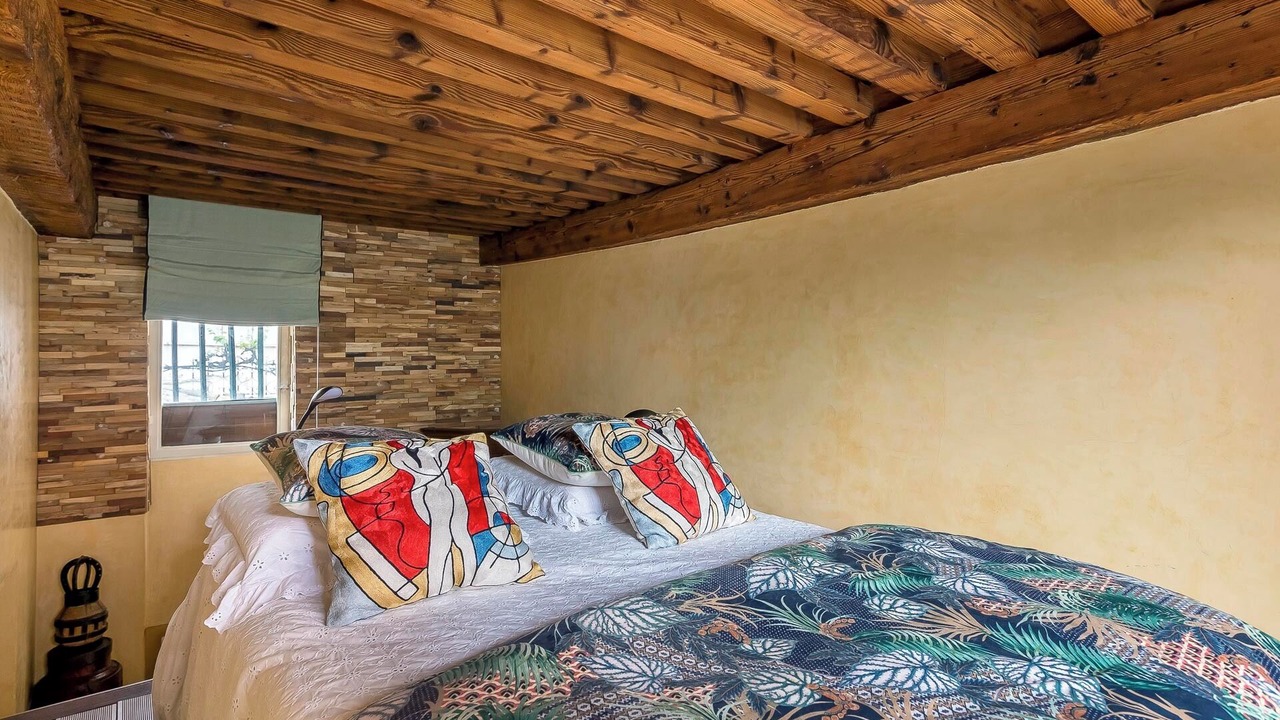 Photo of Bedroom in Old Lyon