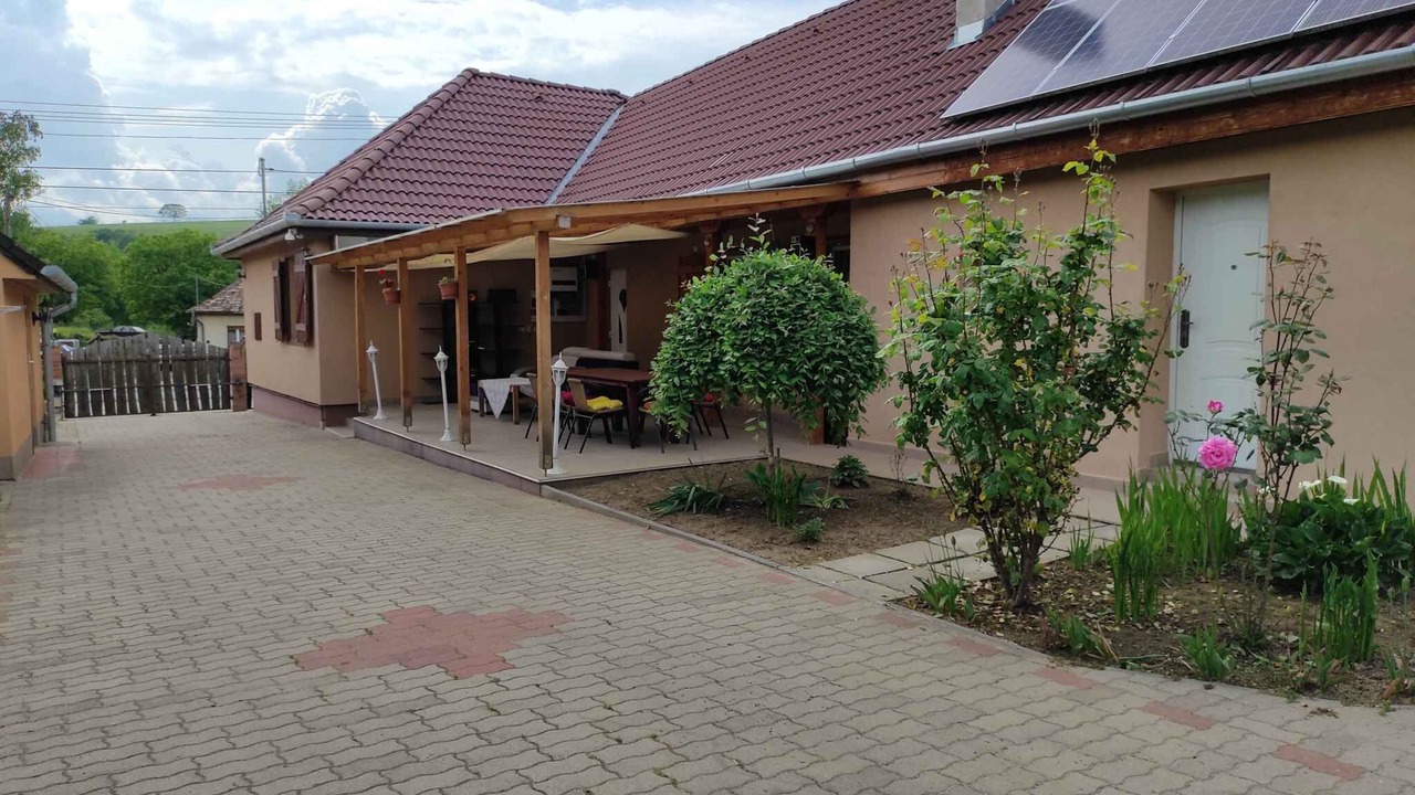 Photo of Patio Balcony in Kereki