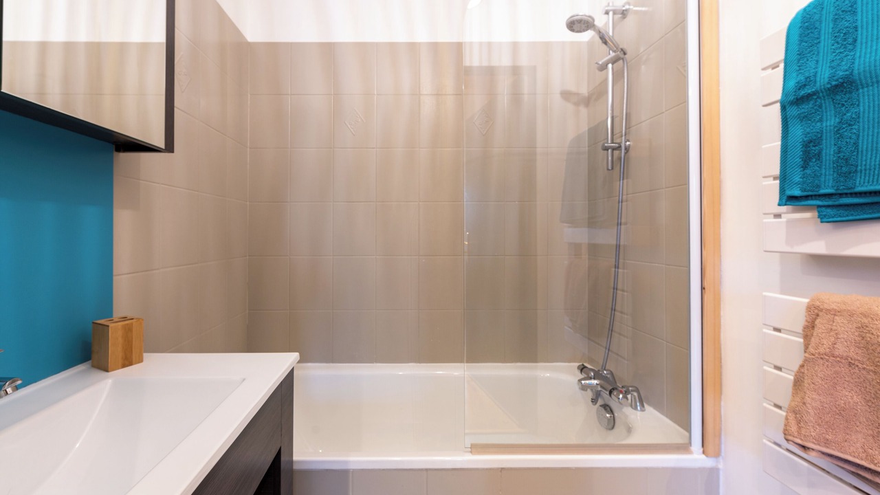 Photo of Bathroom in Albertville