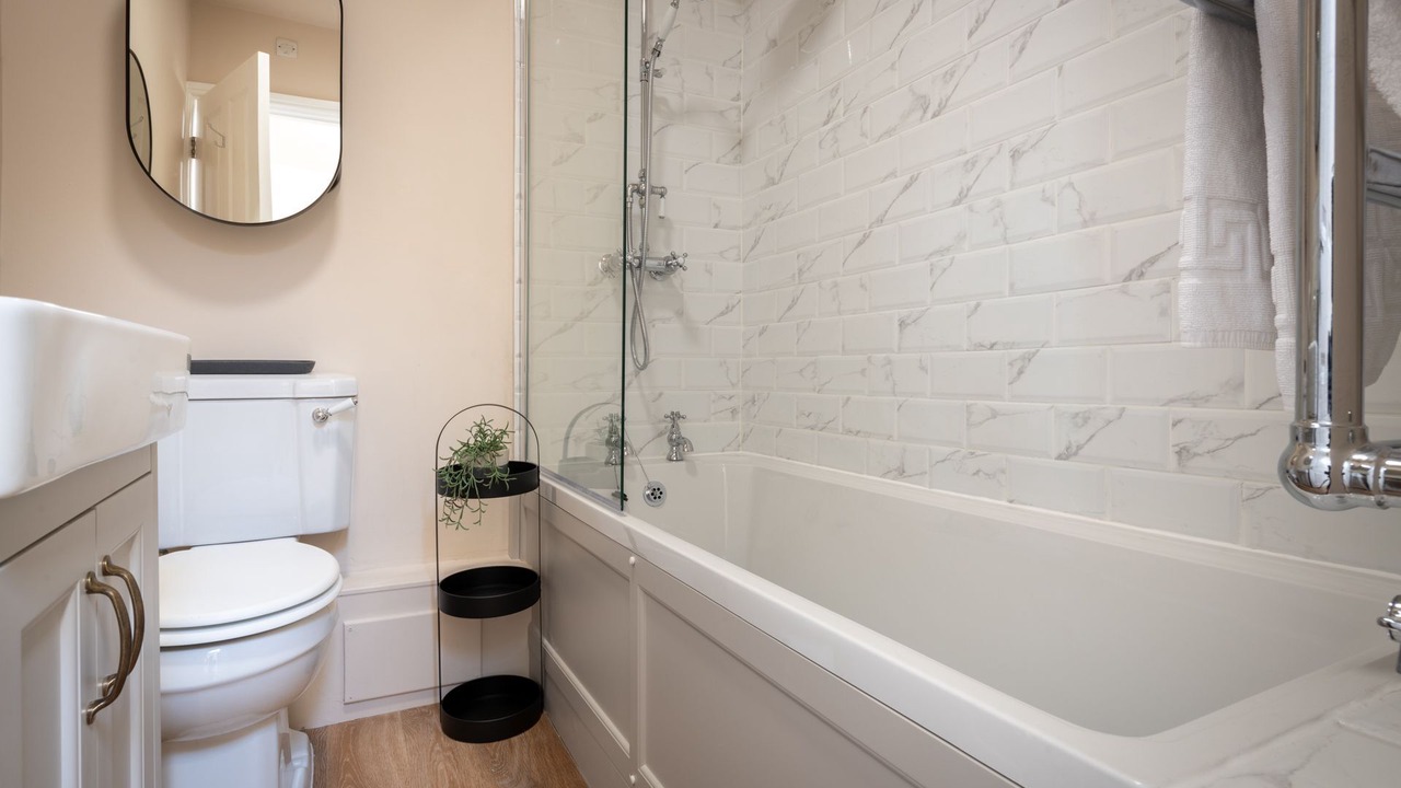 Photo of Bathroom in Rhoscolyn