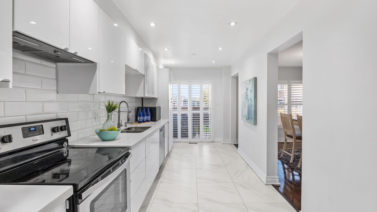 Photo of Kitchen in Ajax