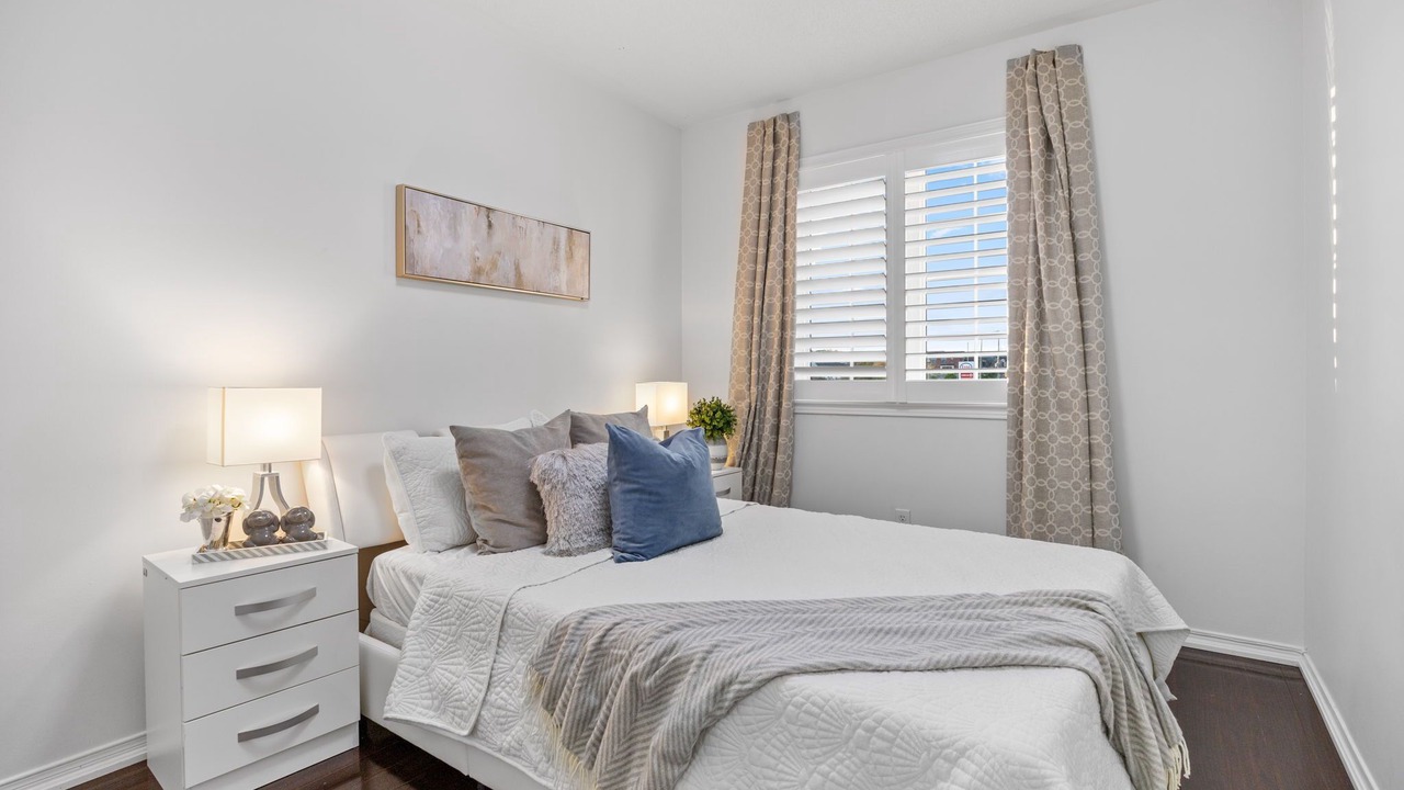 Photo of Bedroom in Ajax