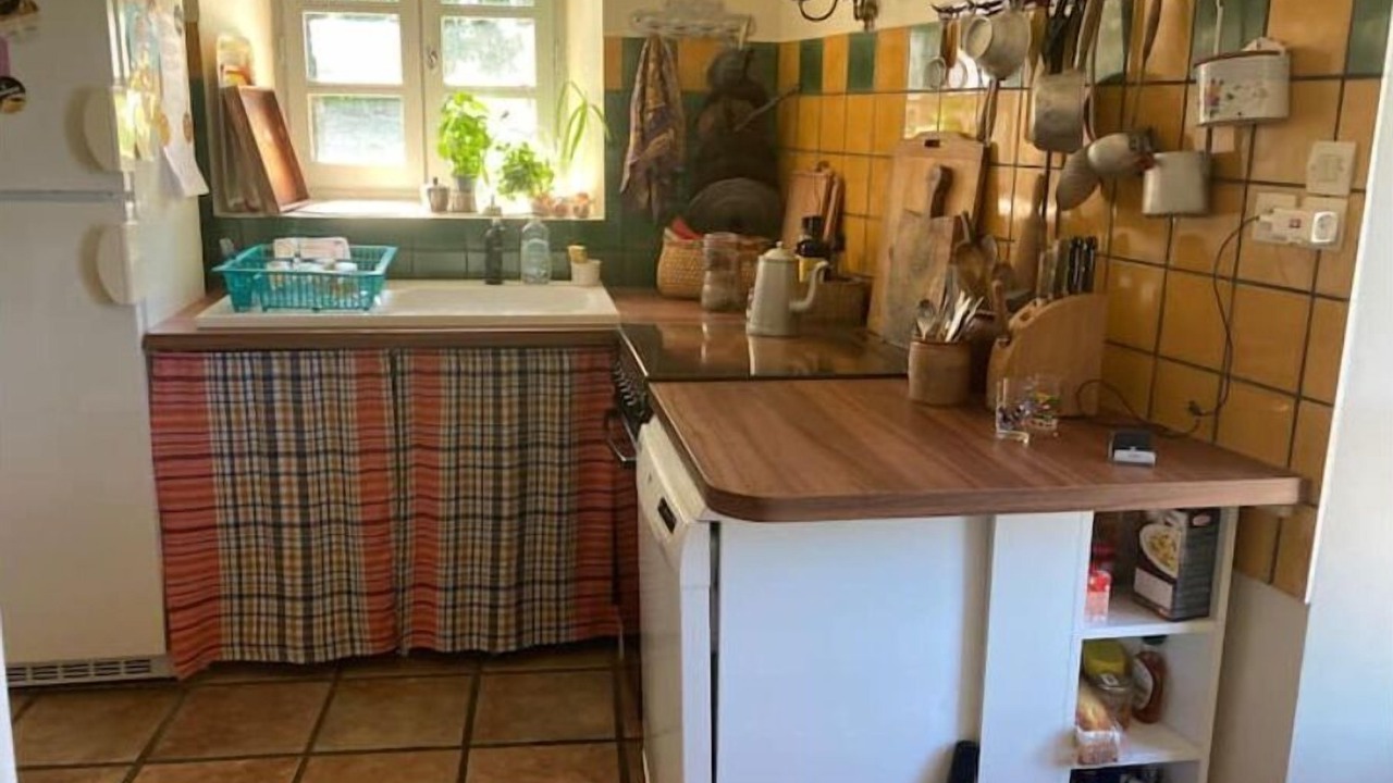 Photo of Kitchen in Saint-Andre-en-Vivarais