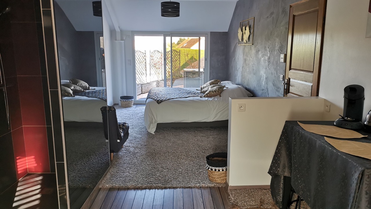 Photo of Bedroom in Saint-Georges-sur-Cher