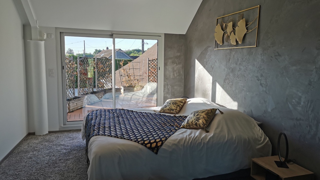 Photo of Bedroom in Saint-Georges-sur-Cher