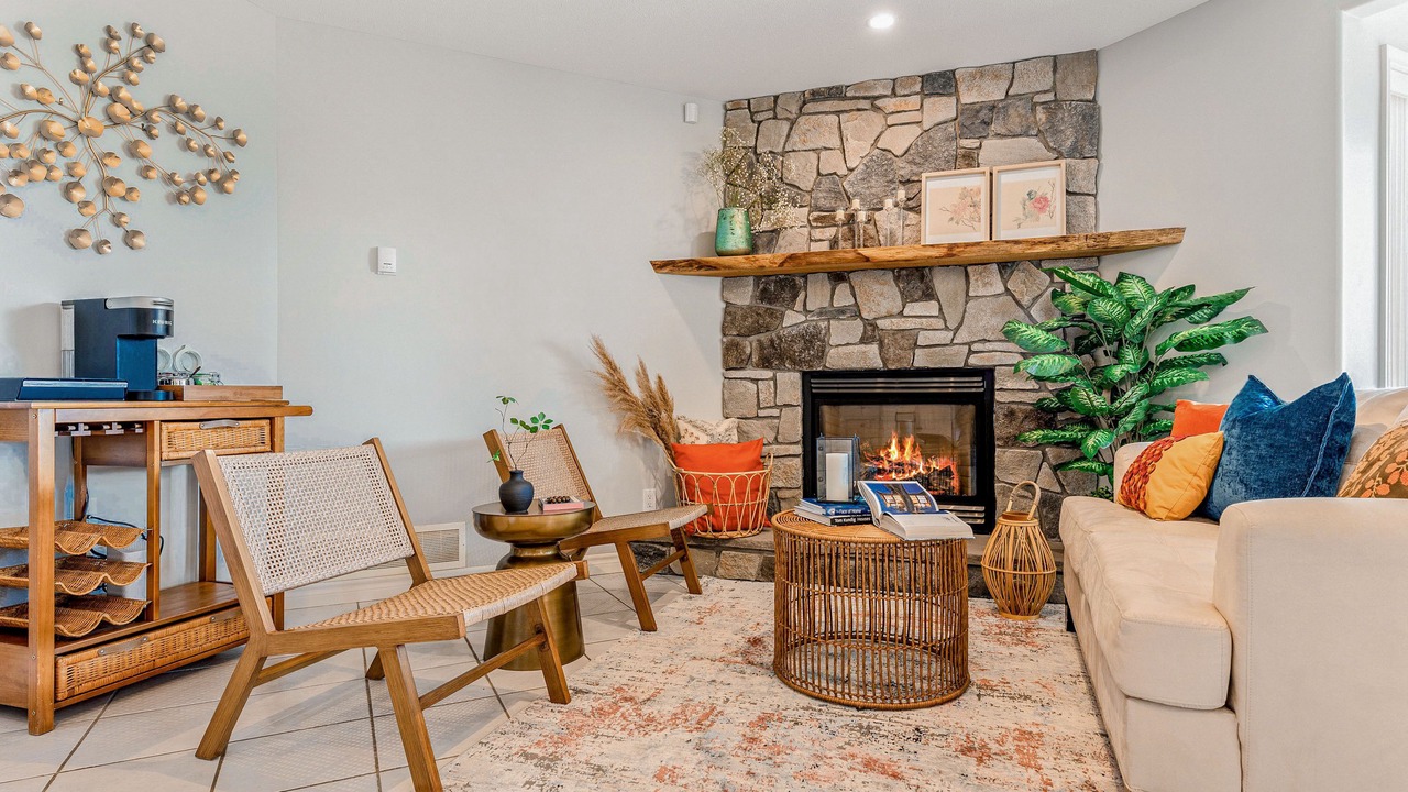 Photo of Livingroom in Cultus Lake