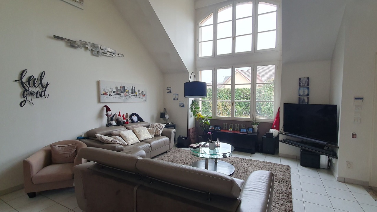 Photo of Livingroom in Le Mesnil-Saint-Denis