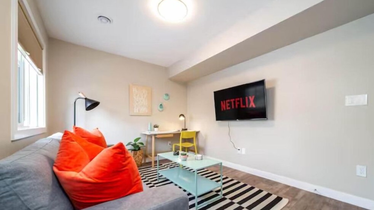 Photo of Livingroom in Southeast Edmonton