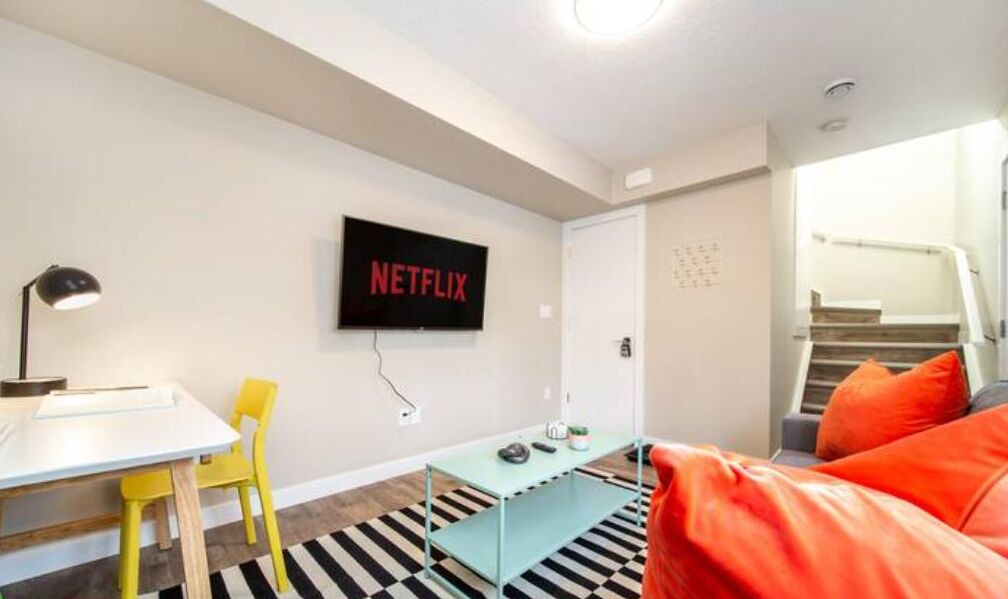 Photo of Livingroom in Southeast Edmonton