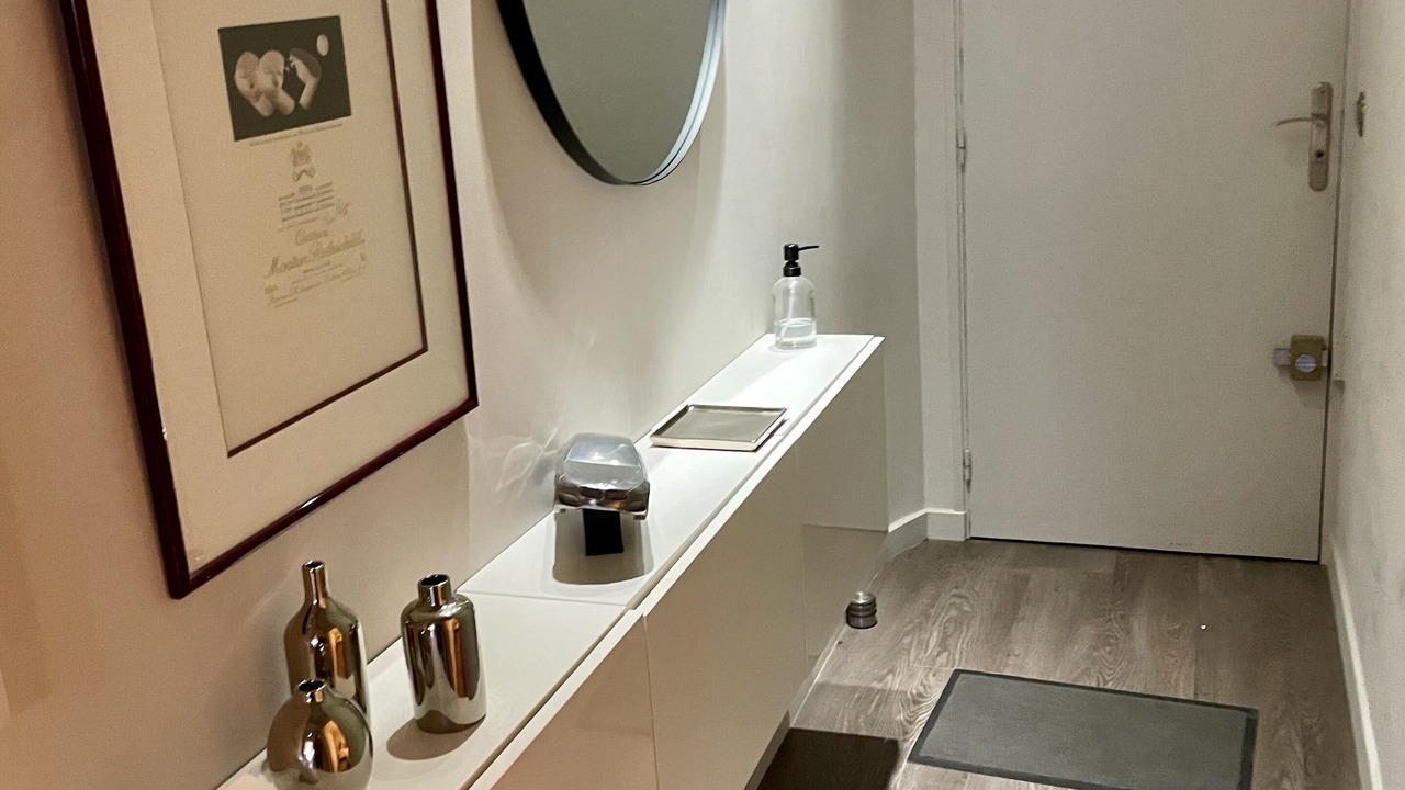 Photo of Bathroom in Bordeaux Golden Triangle