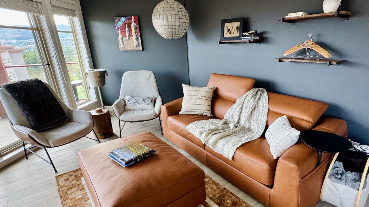 Photo of Livingroom in Central Okanagan
