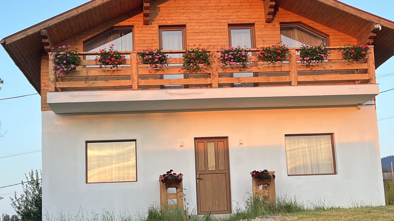 Photo of Outdoor in Bran