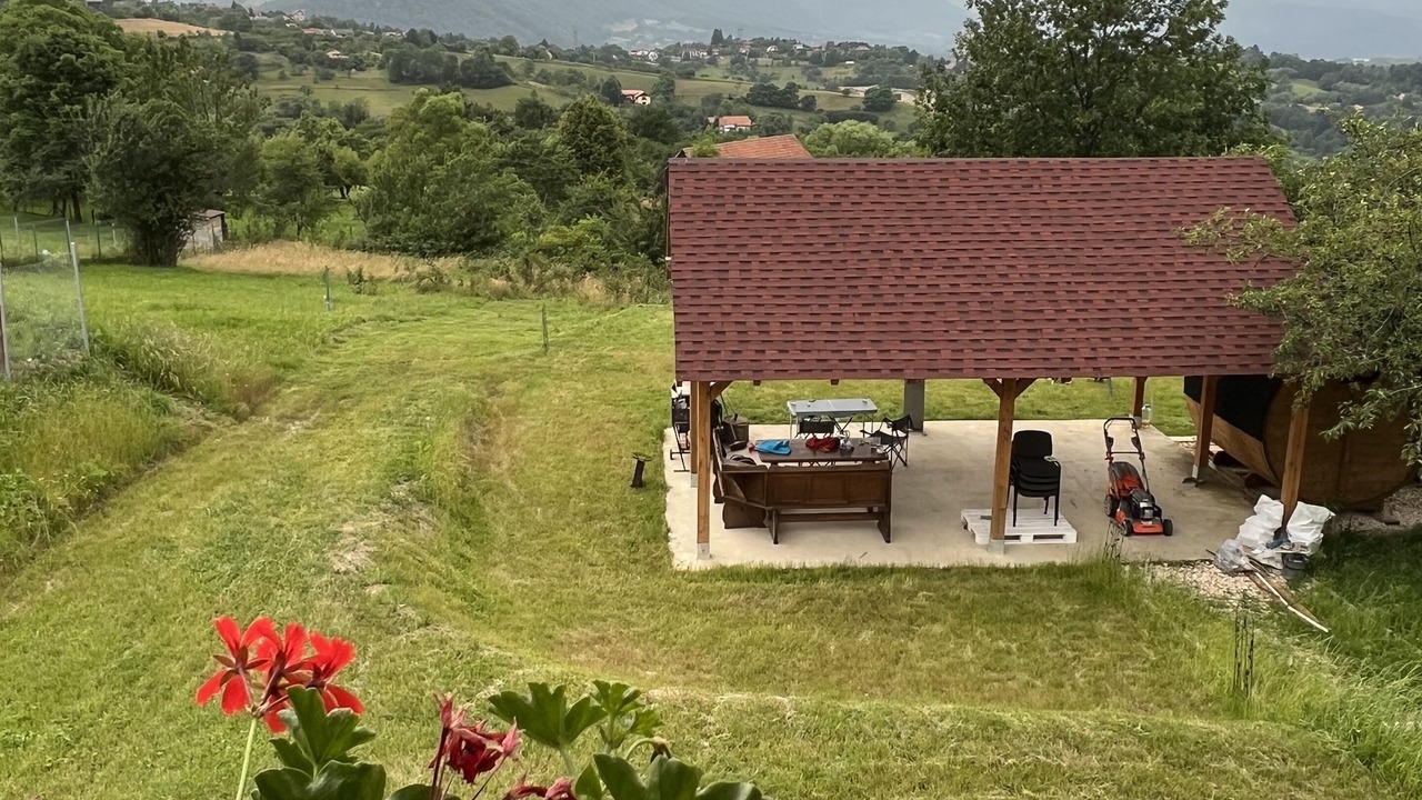 Photo of Outdoor in Bran