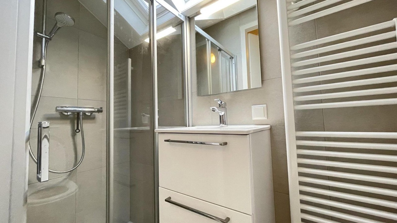 Photo of Bathroom in Langweer