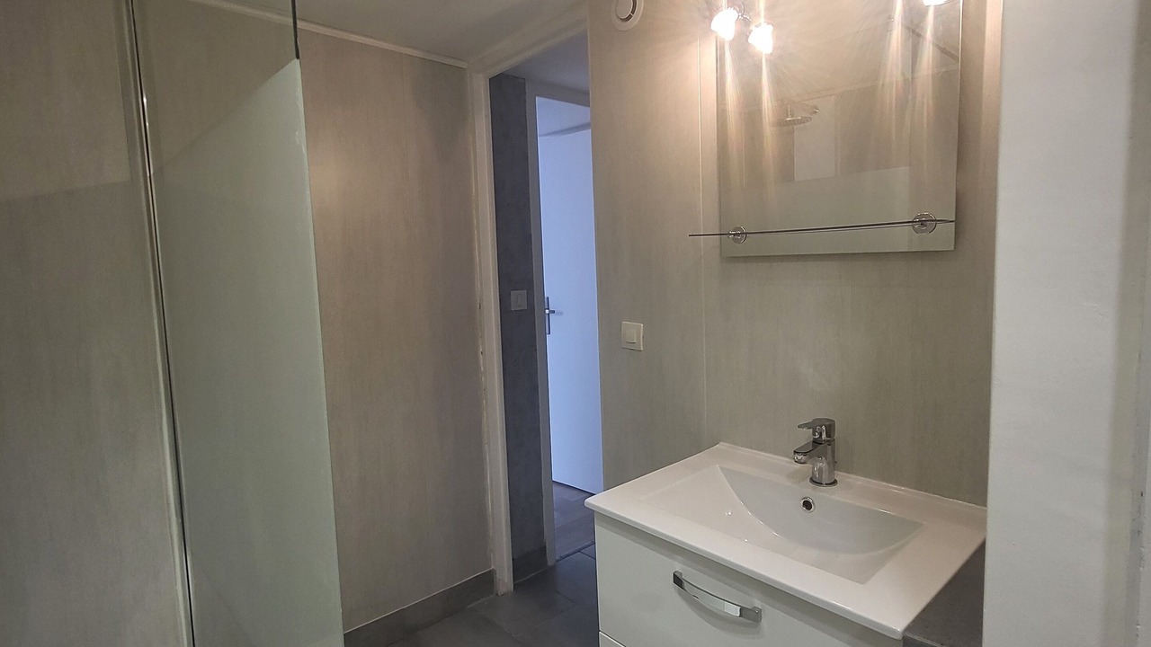Photo of Bathroom in Matha