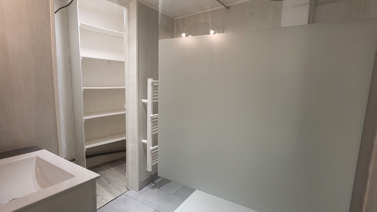 Photo of Bathroom in Matha