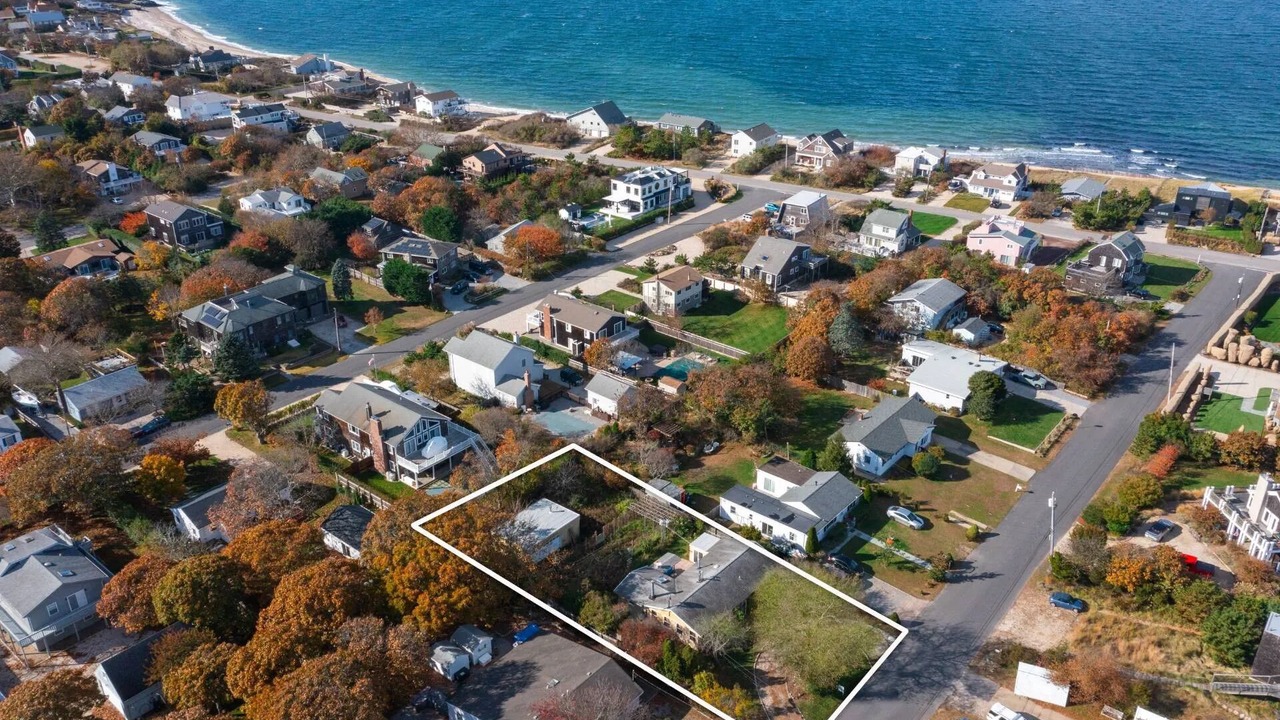 Photo of Outdoor in Culloden Shores